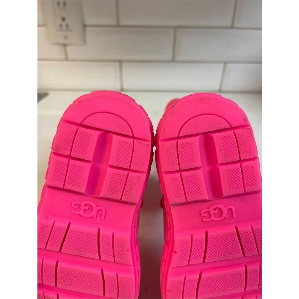 TODDLER UGG DRIZLITA RAINBOOTS - WATERPROOF & COZY COMFORT Size 9 Taffy Pink